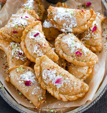 Dry Gujiya