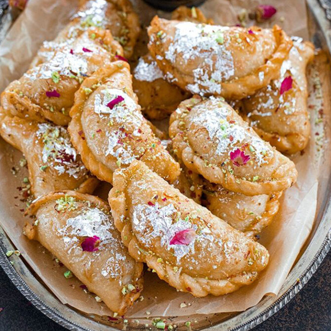 Dry Gujiya