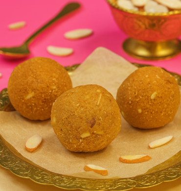 Besan Dryfruit Ladoo