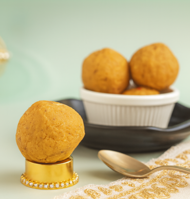 Chana Badam Ladoo