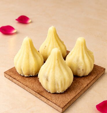 Khoya Modak